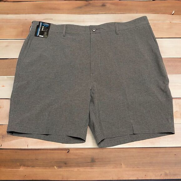 ⭐️ Roundtree & Yorke Performance Shorts Flat Front 7” Inseam - Picture 1 of 4